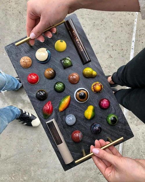 爆料巧克力制作视频,跟随视频一起探索甜蜜奥秘  第1张